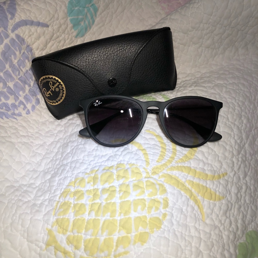 RAY BAN®️ Erika sunglasses - Black